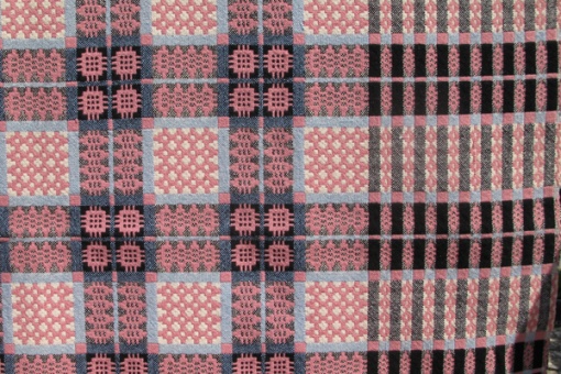 Mid Twentieth Century Welsh Tapestry Blanket - detail
